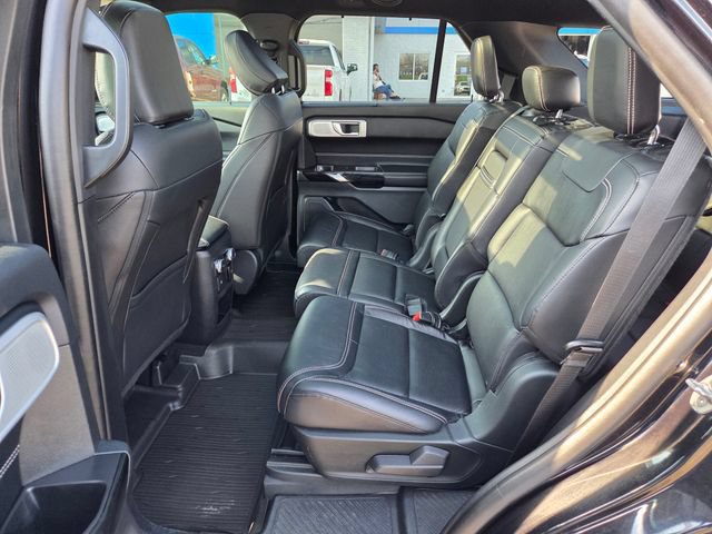 Used 2021 Ford Explorer ST w/ ST Street Pack AWD/4WD image 18