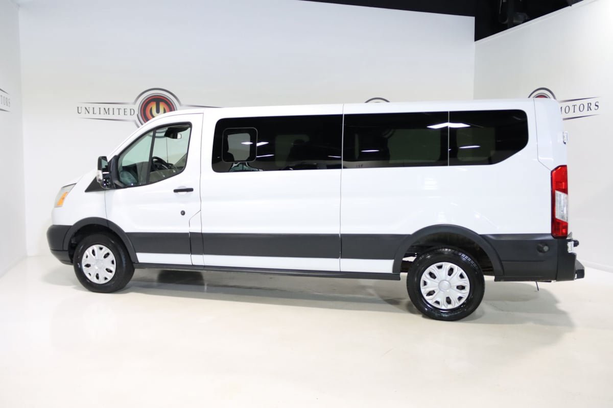 Used 2016 Ford Transit 350 XLT RWD image 31