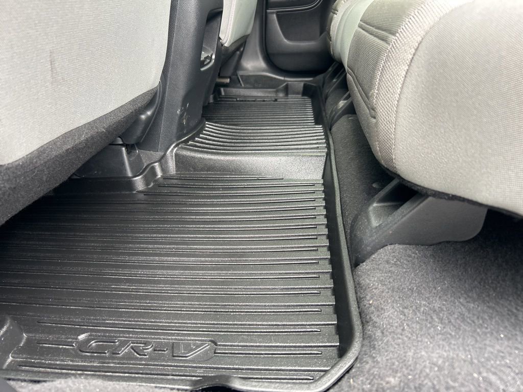 Used 2017 Honda CR-V EX image 31