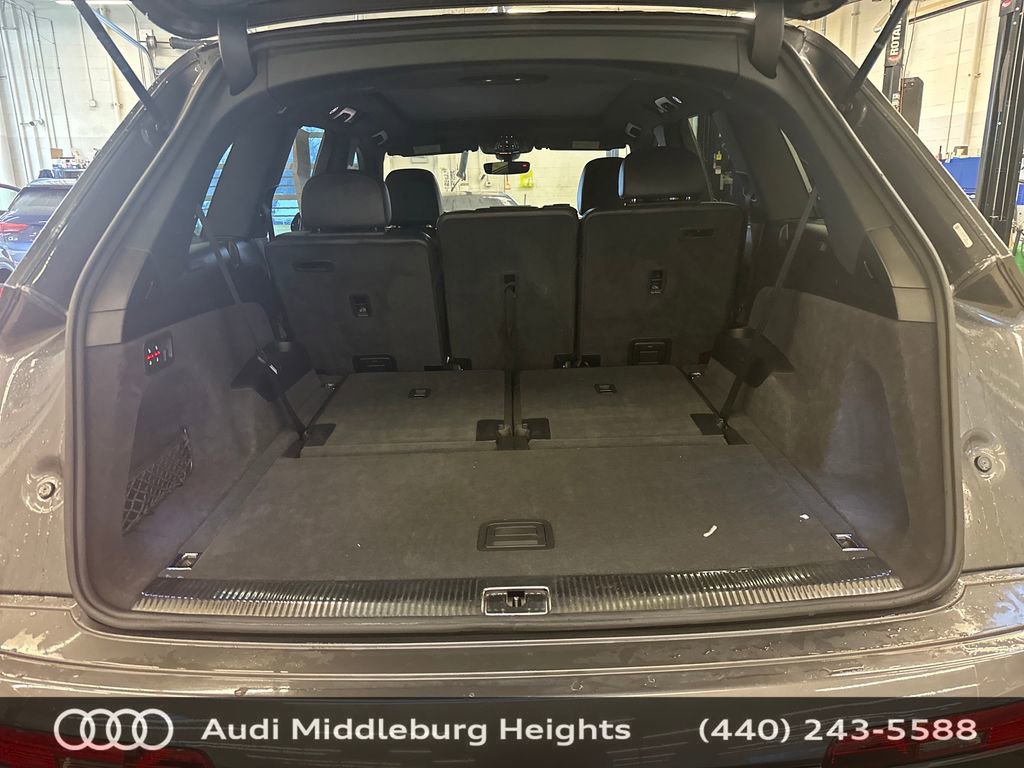 Used 2019 Audi Q7 3.0T Prestige w/ Prestige Package image 32