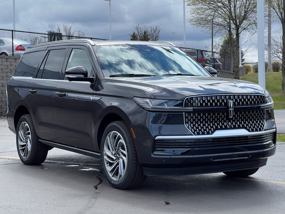 New 2026 Lincoln Navigator Reserve AWD/4WD image 41
