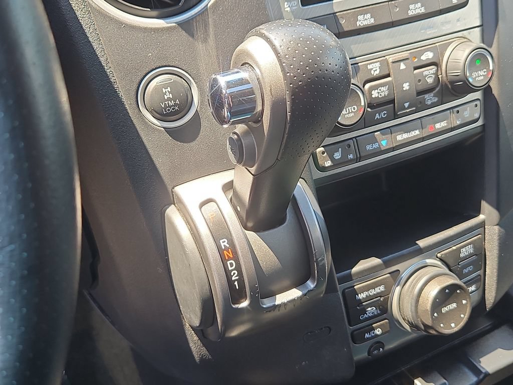 Used 2014 Honda Pilot Touring image 20