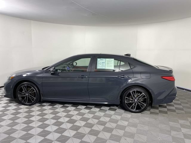 Used 2025 Toyota Camry XSE AWD/4WD image 5