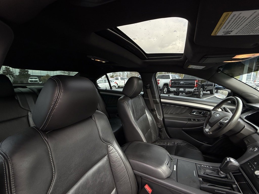 Used 2015 Ford Taurus SEL w/ Equipment Group 201A image 31