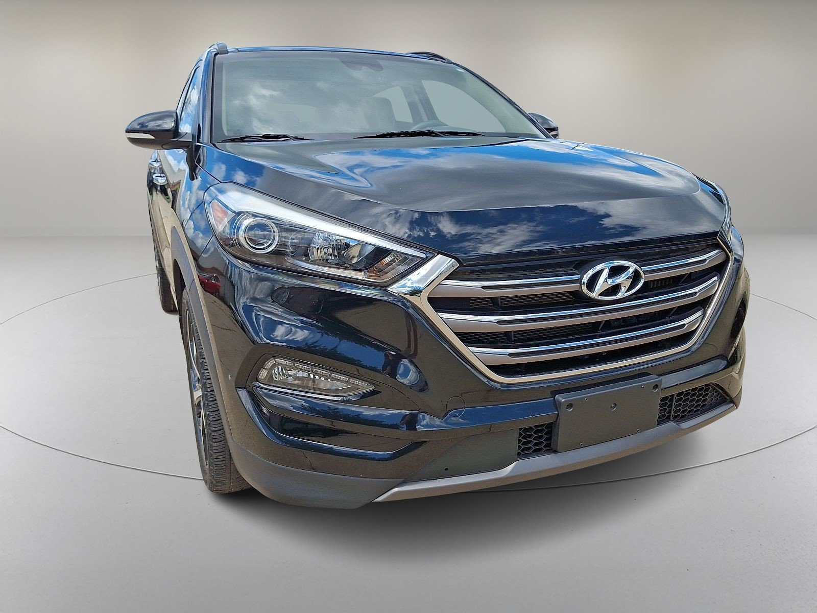 Used 2016 Hyundai Tucson Limited w/ Option Group 03 AWD/4WD image 2