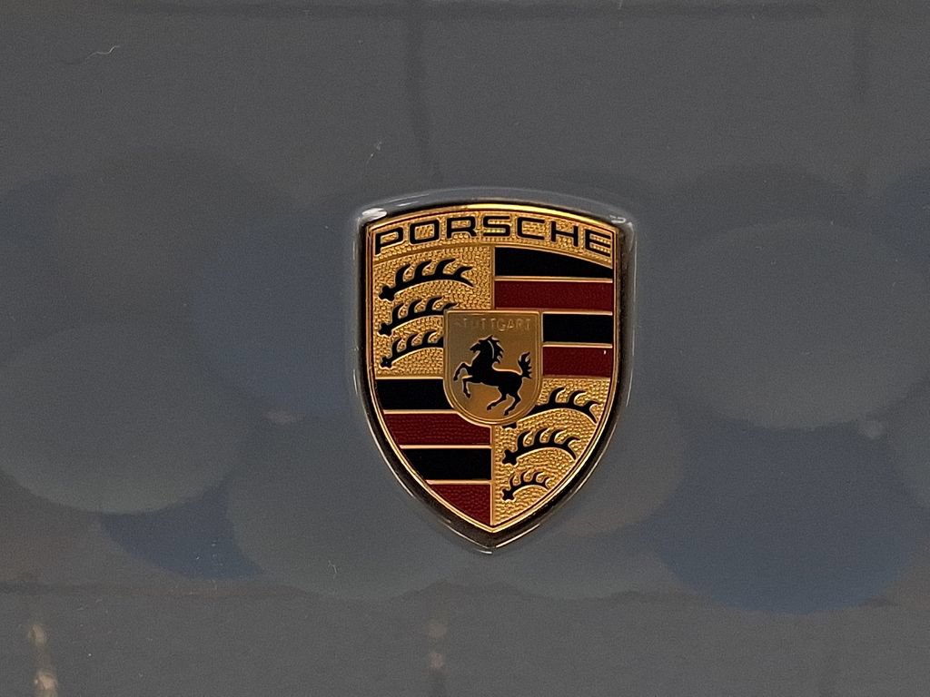 Used 2024 Porsche Cayenne Turbo GT AWD/4WD image 32
