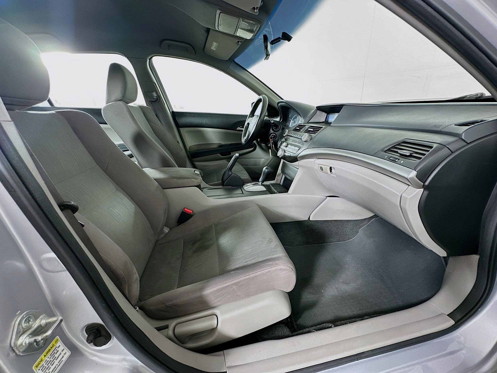 Used 2011 Honda Accord LX image 27