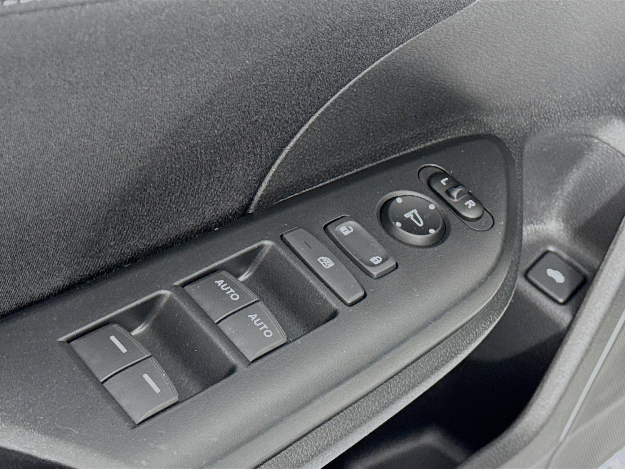Certified 2019 Honda Insight EX image 17