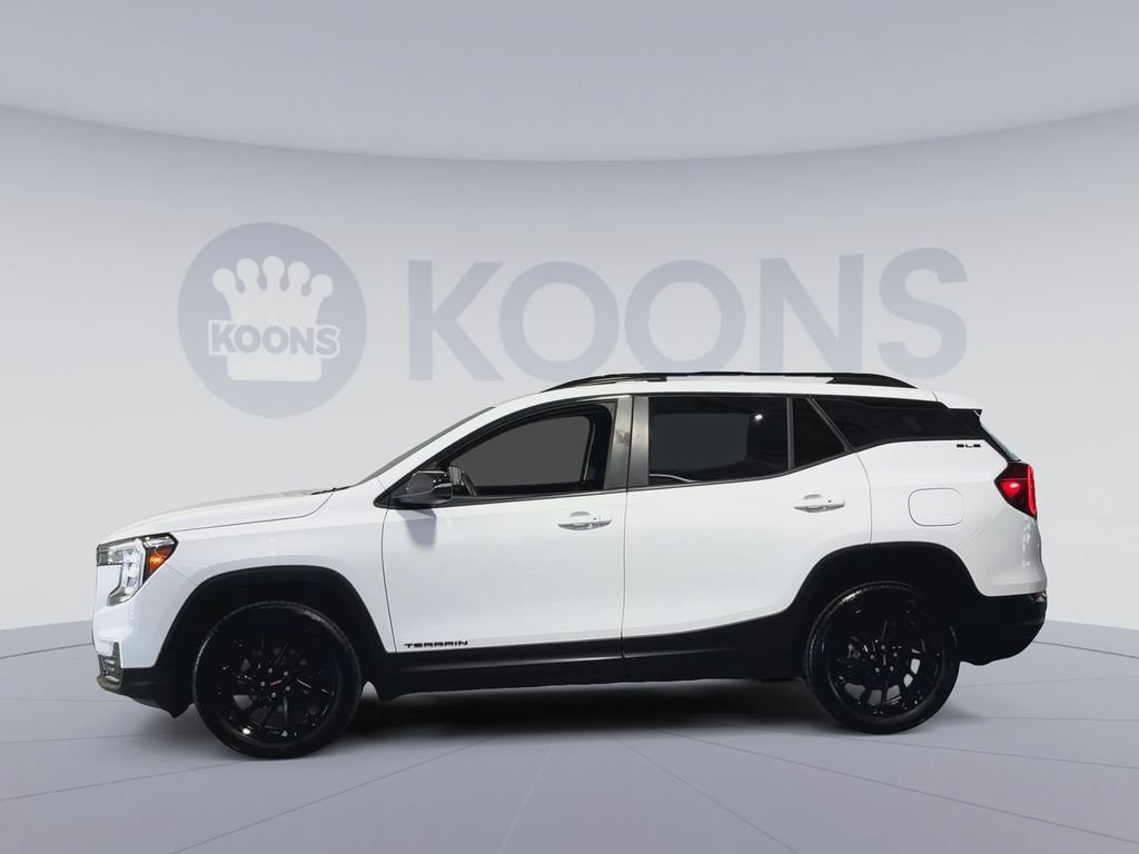 Used 2023 GMC Terrain SLE w/ Driver Convenience Package AWD/4WD image 7