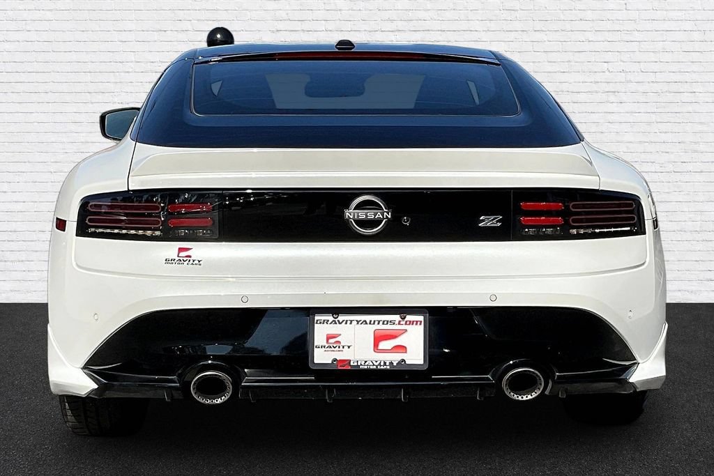 Used 2023 Nissan Z w/ Floor Mat Package (L93) RWD image 5