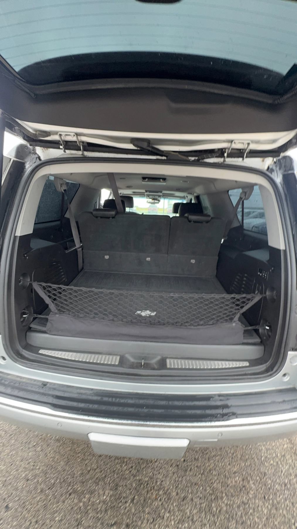 Used 2016 Chevrolet Suburban LTZ RWD image 25