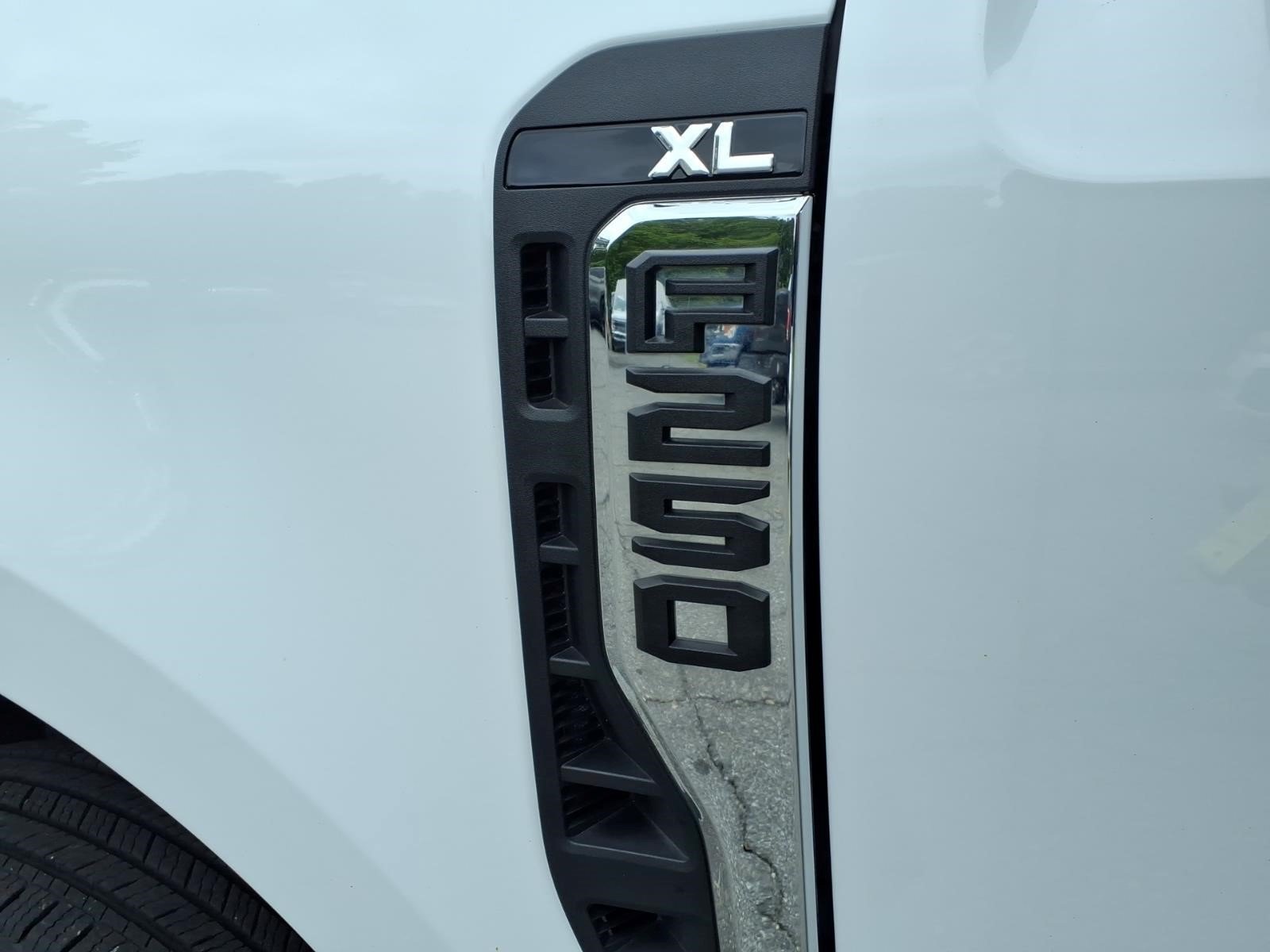 Used 2026 Ford F250 XL AWD/4WD image 9