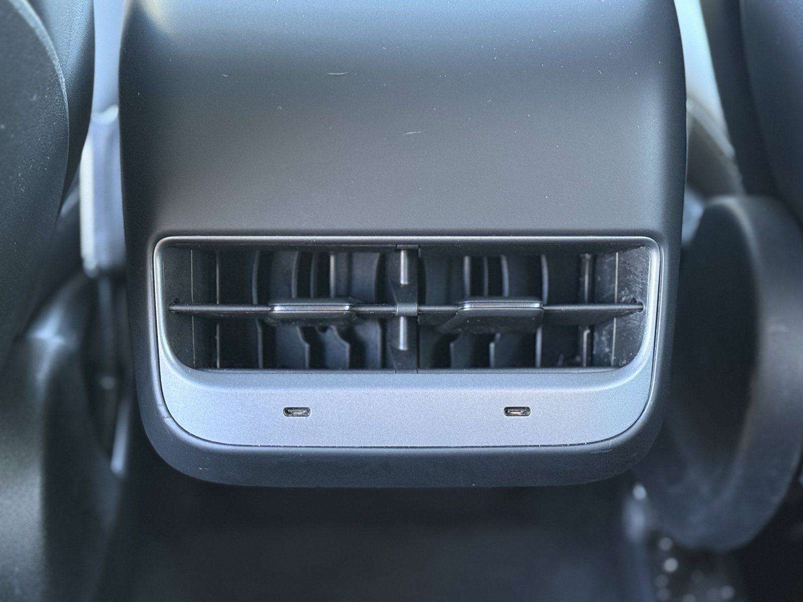 Used 2023 Tesla Model Y Long Range image 16