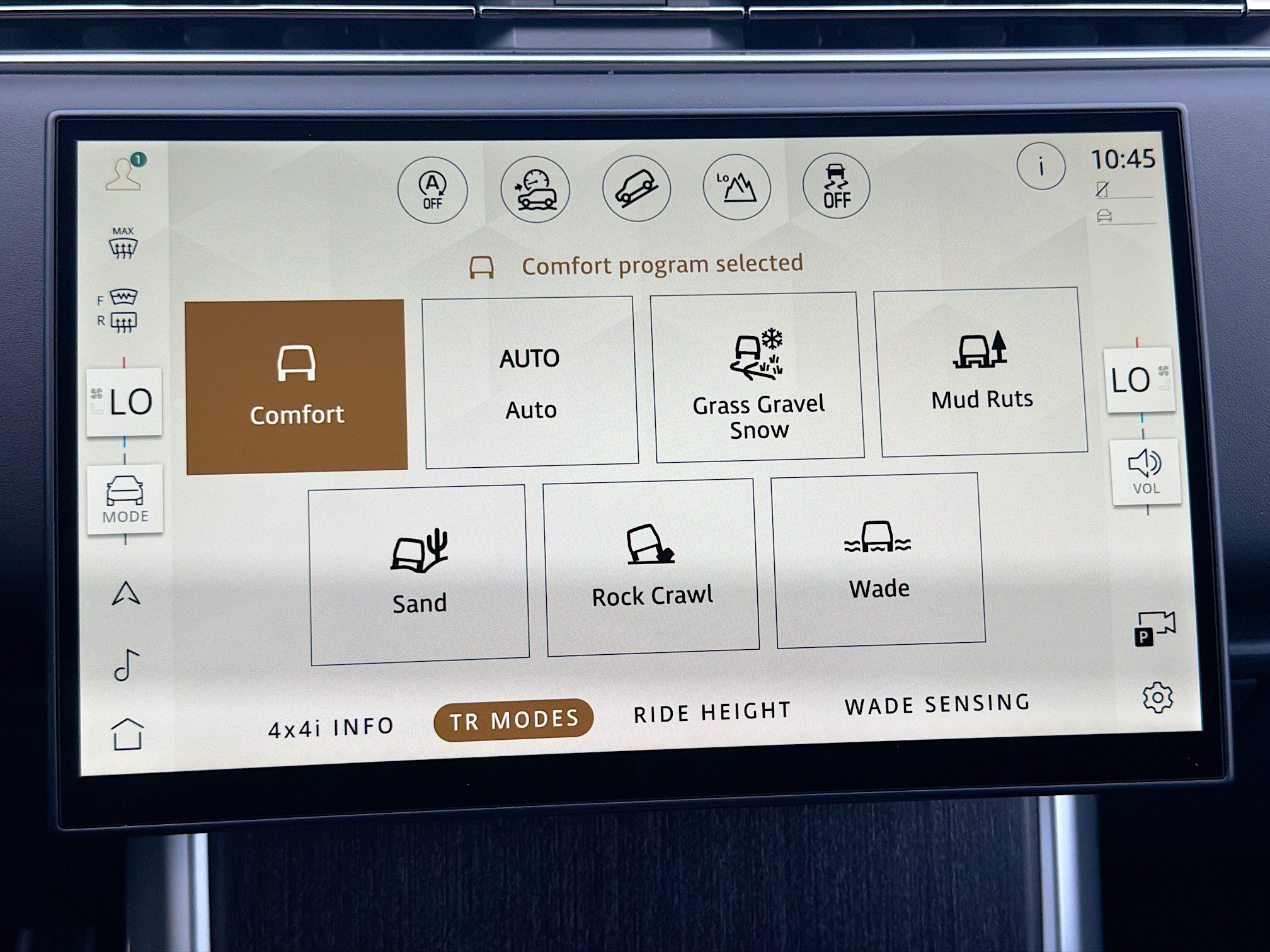 New 2026 Land Rover Range Rover SE AWD/4WD image 31