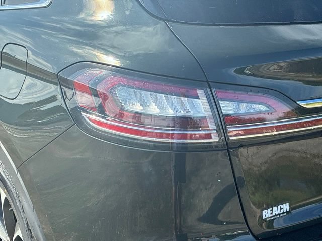Certified 2023 Lincoln Nautilus Reserve FWD image 13