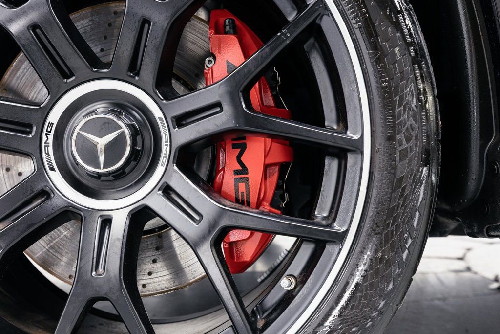 Used 2025 Mercedes-Benz GLC 63 AMG S image 37