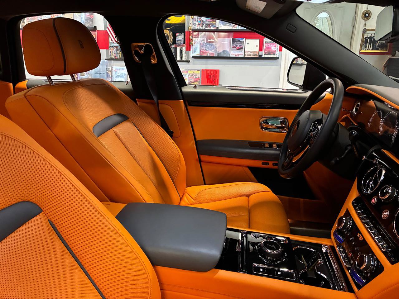 Used 2022 Rolls-Royce Ghost AWD/4WD image 22