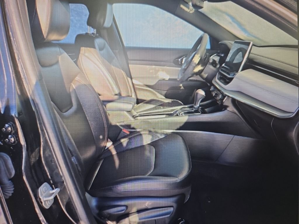 Used 2024 Jeep Compass Limited image 10