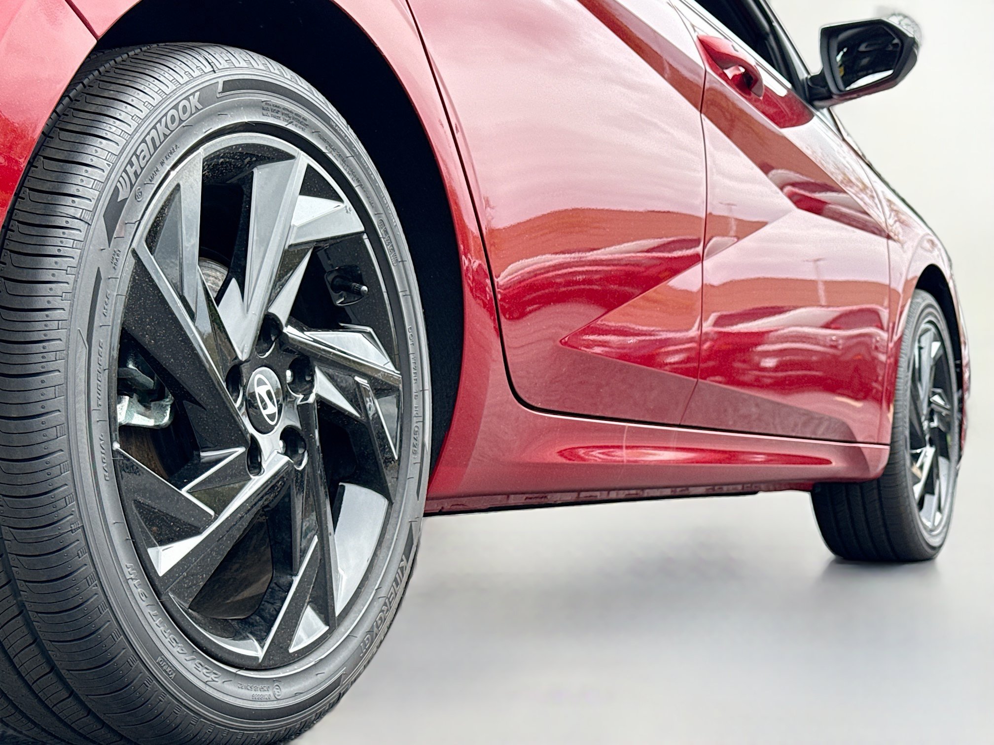 New 2026 Hyundai Elantra SEL Sport FWD image 12