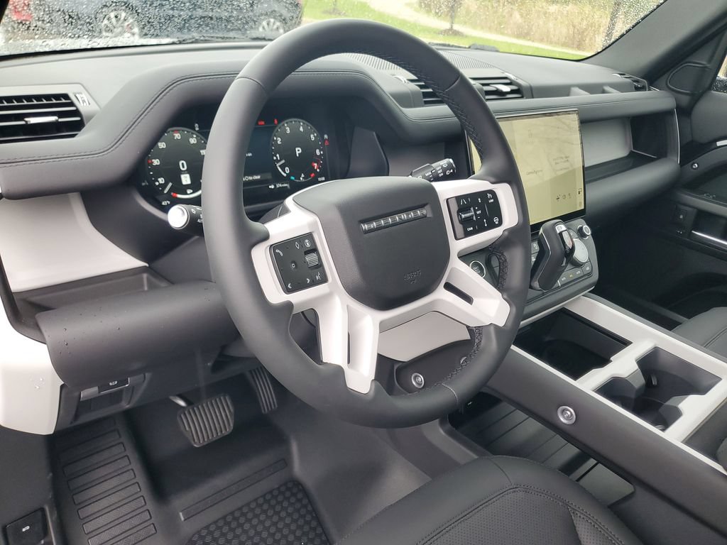 Used 2026 Land Rover Defender 130 S AWD/4WD image 13