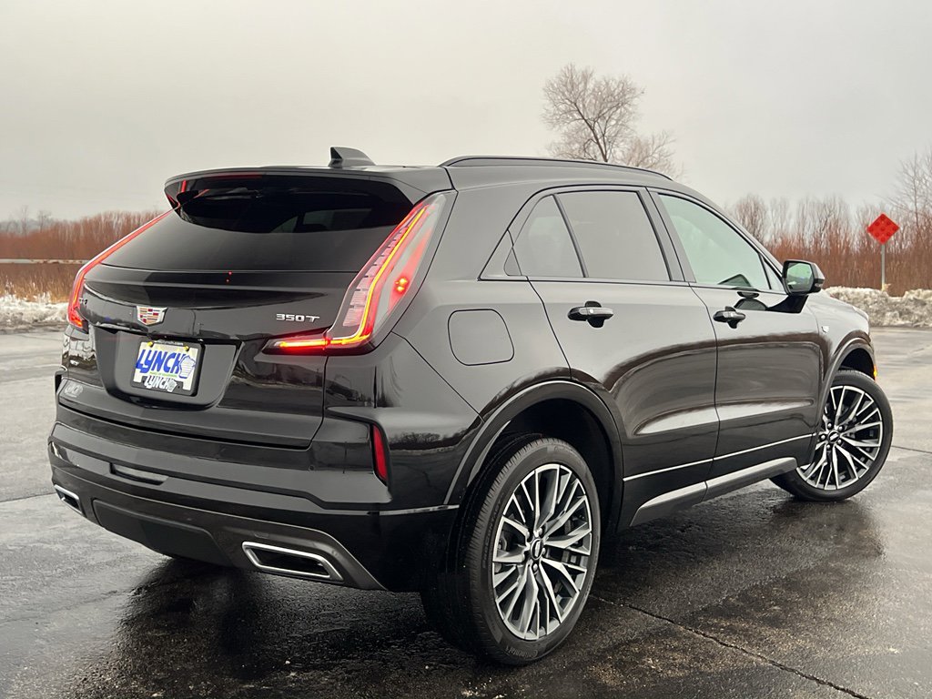 Used 2024 Cadillac XT4 Sport image 5