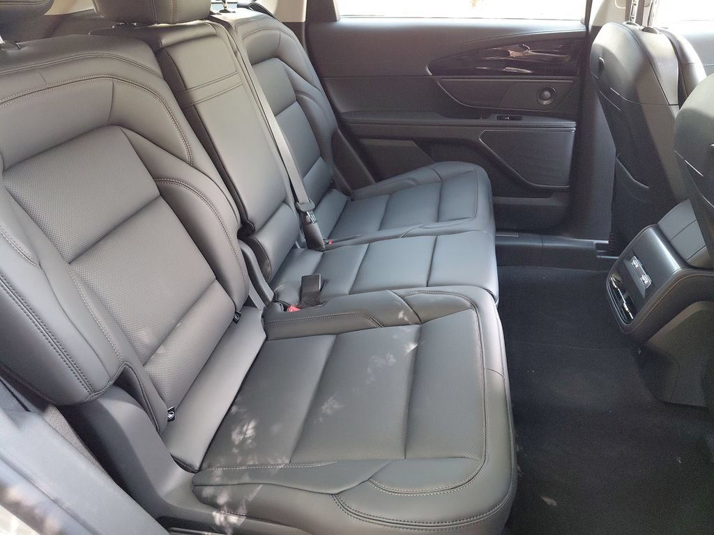 New 2026 Lincoln Nautilus Premier w/ Equipment Group 102A AWD/4WD image 36