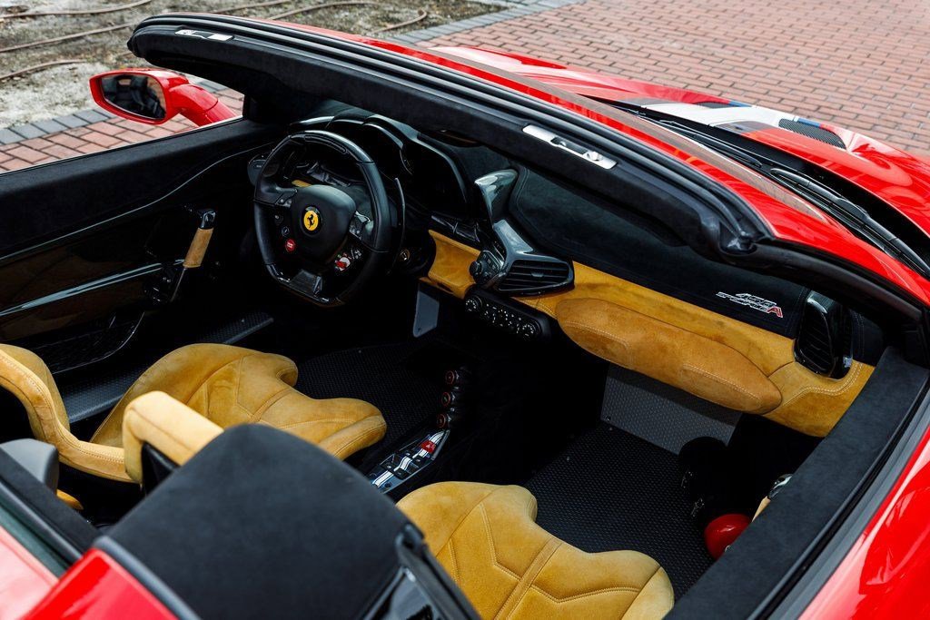 Used 2015 Ferrari 458 Speciale A image 41