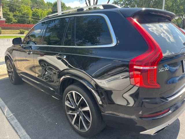 Used 2018 Volvo XC90 T6 Momentum w/ Convenience Package AWD/4WD image 4
