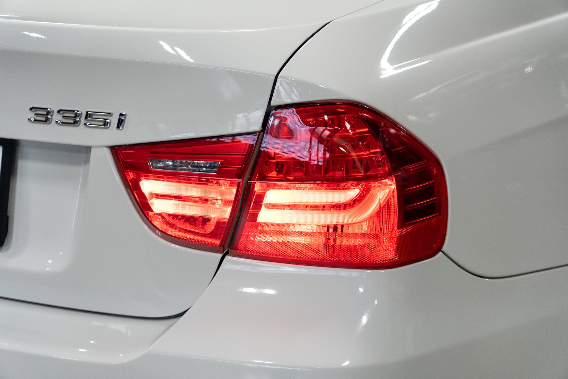 Used 2009 BMW 335i Sedan image 23