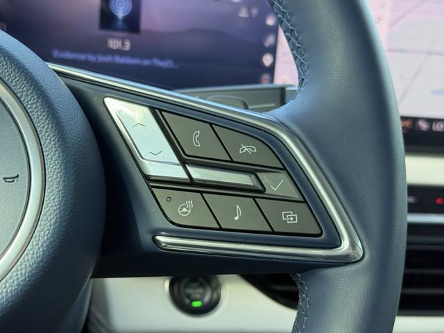 Used 2025 Buick Enclave Avenir image 31