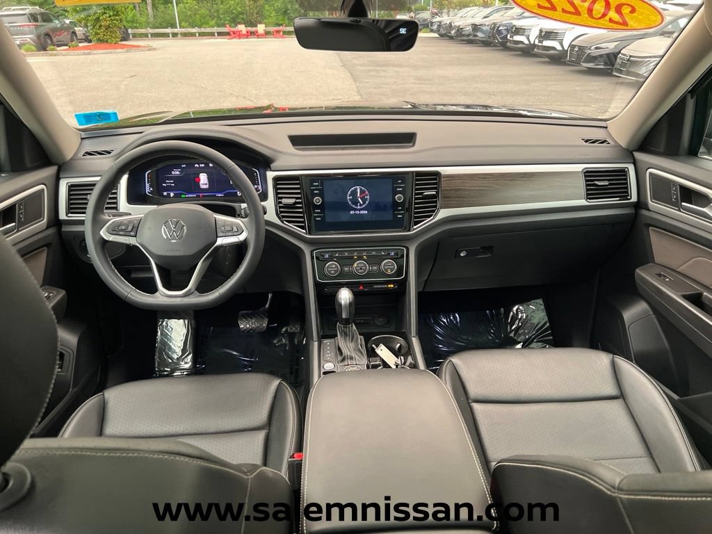 Used 2022 Volkswagen Atlas SE w/ Panoramic Sunroof Package AWD/4WD image 18