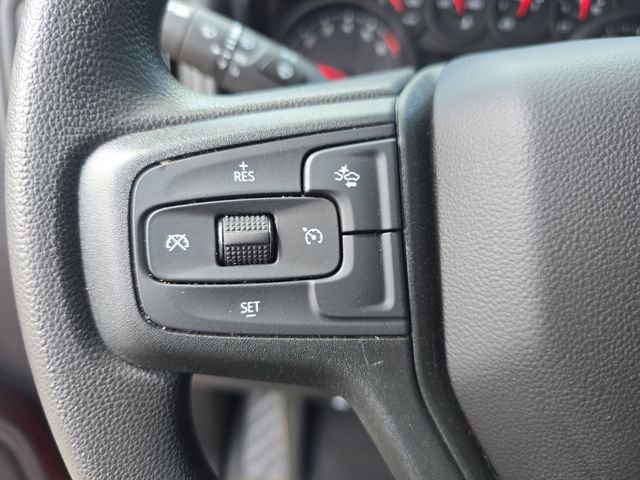 Used 2025 Chevrolet Silverado 1500 Custom image 16