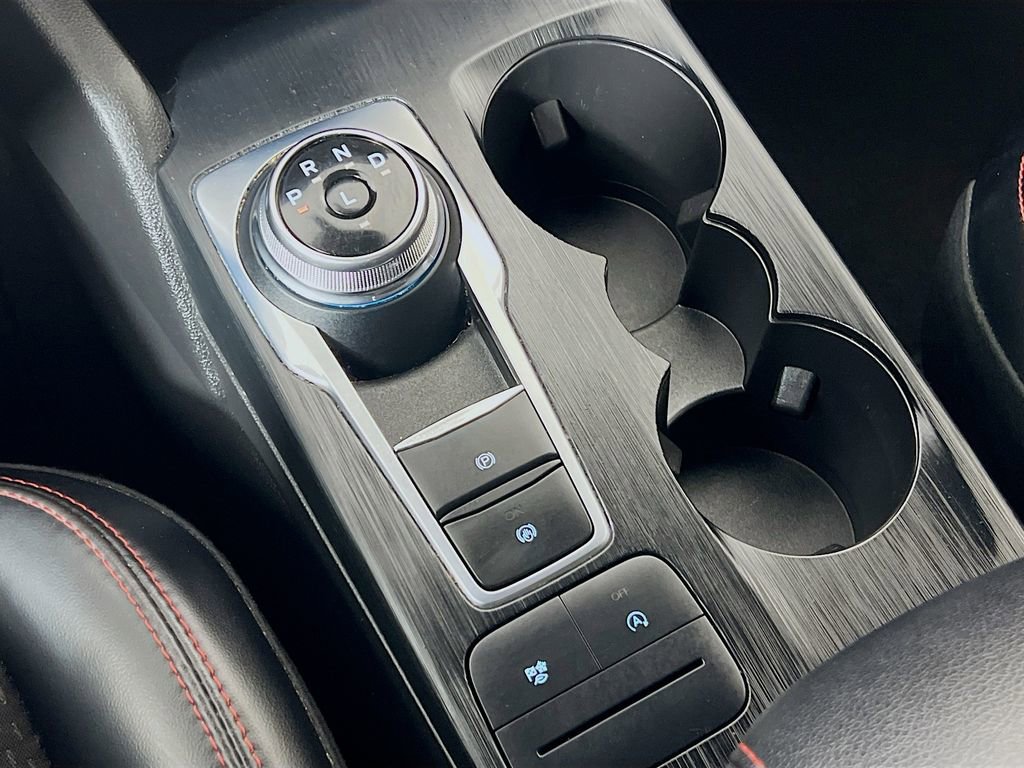 Certified 2025 Ford Escape ST-Line image 22