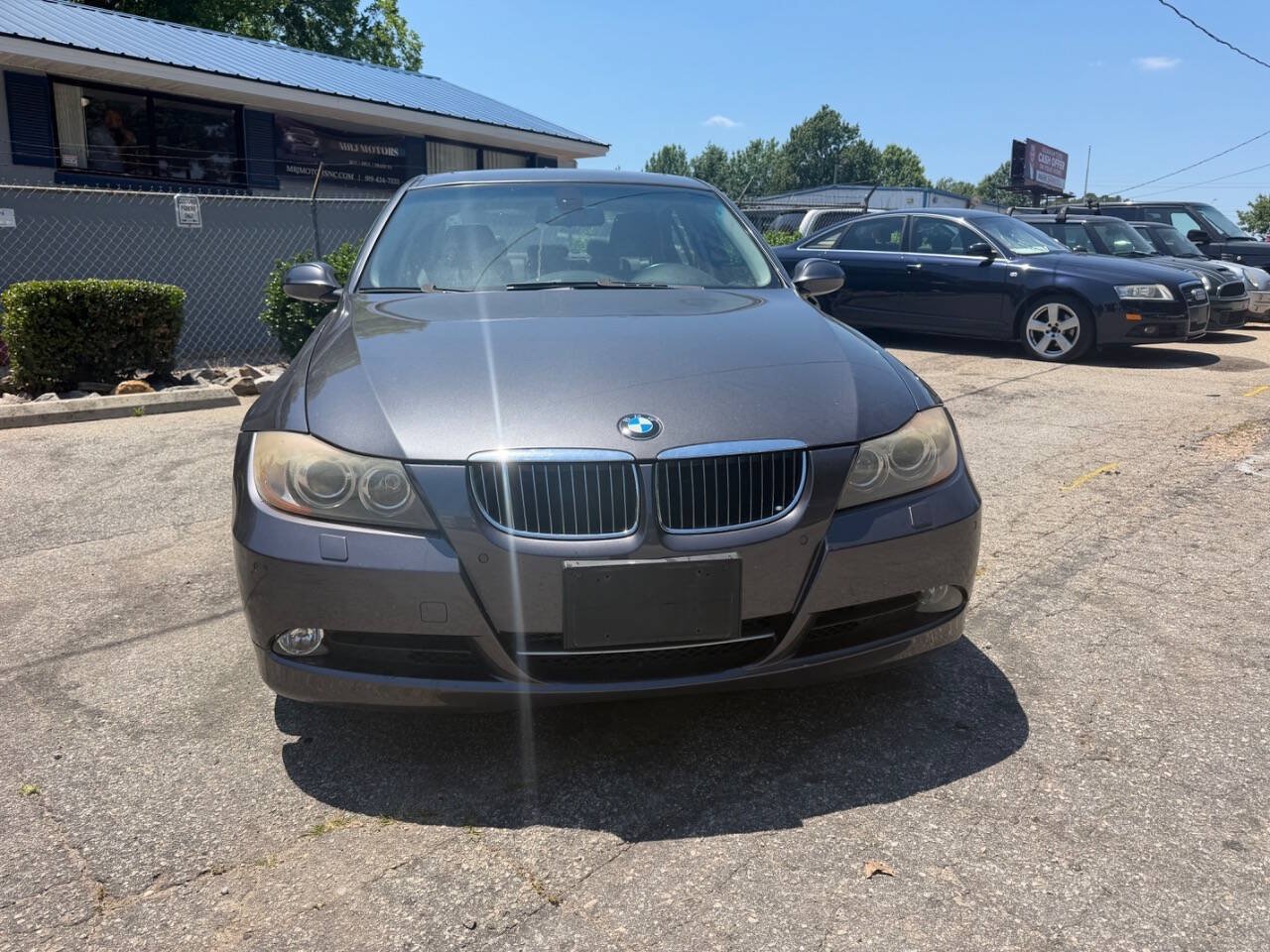 Used 2007 BMW 335xi Sedan AWD/4WD image 2