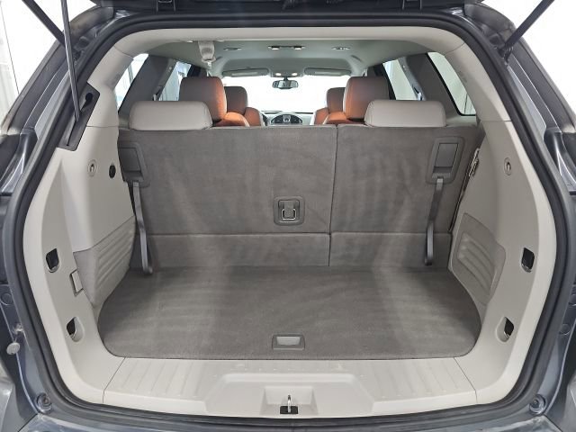Used 2014 Buick Enclave Leather image 17