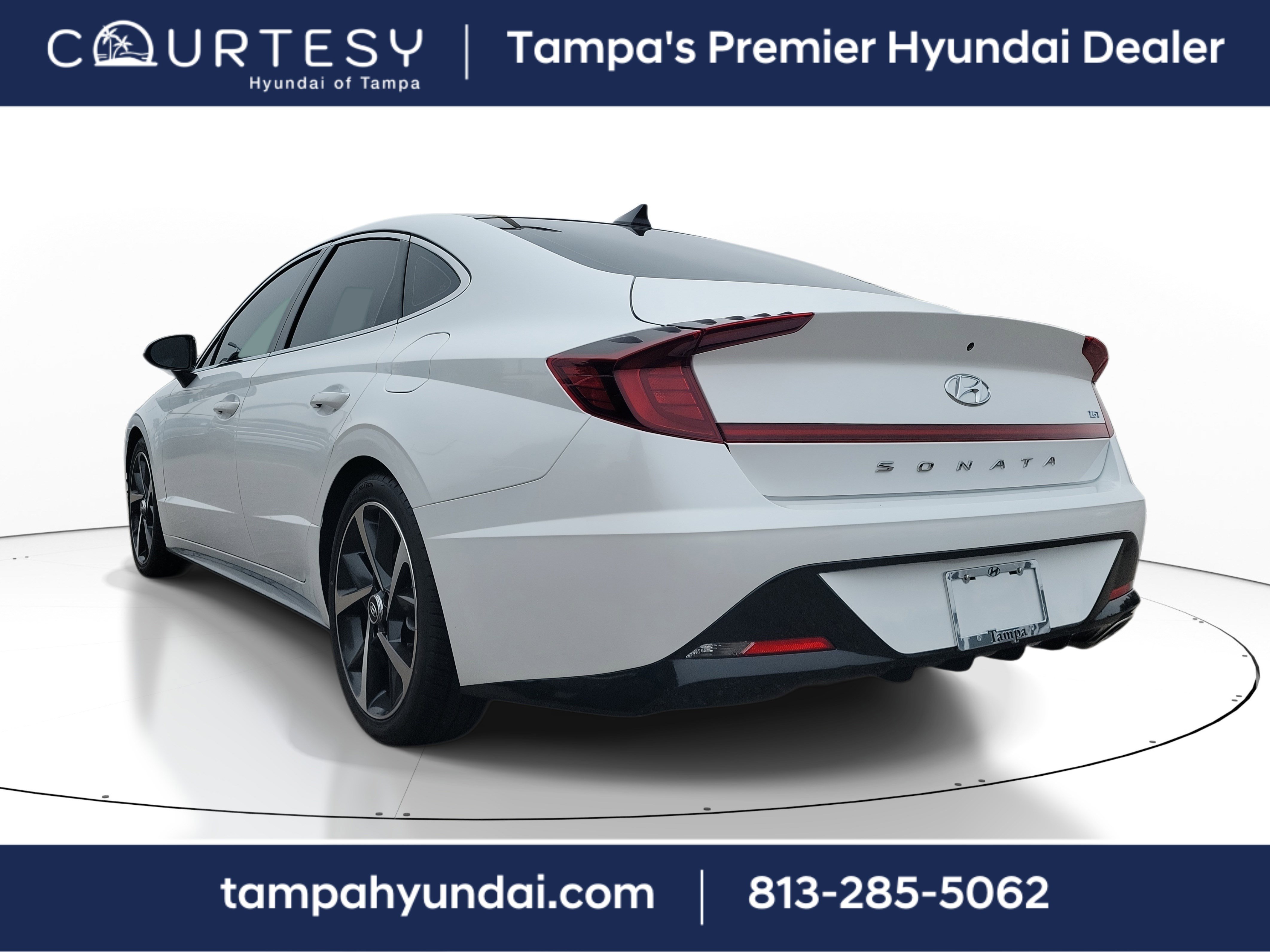 Used 2023 Hyundai Sonata SEL Plus w/ Preferred Accessory Package image 4