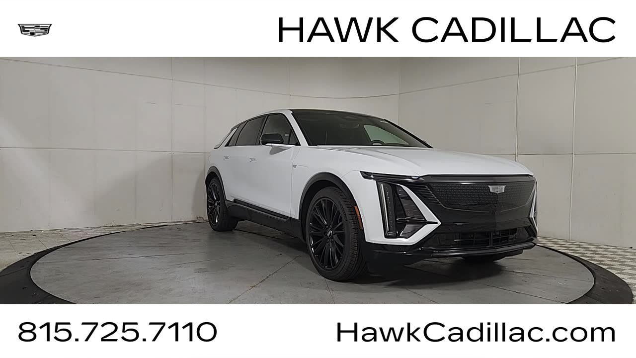 New 2026 Cadillac Lyriq Signature Sport w/ LPO, ONYX Package AWD/4WD image 2