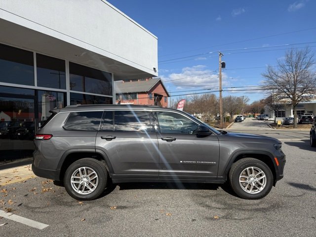 Certified 2024 Jeep Grand Cherokee L Laredo image 40