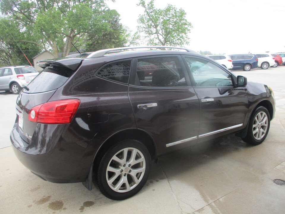 Used 2011 Nissan Rogue SV w/ SL Pkg AWD/4WD image 16