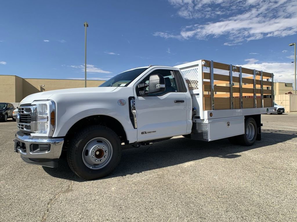 New 2025 Ford F350 XL w/ XL Chrome Package RWD video 1