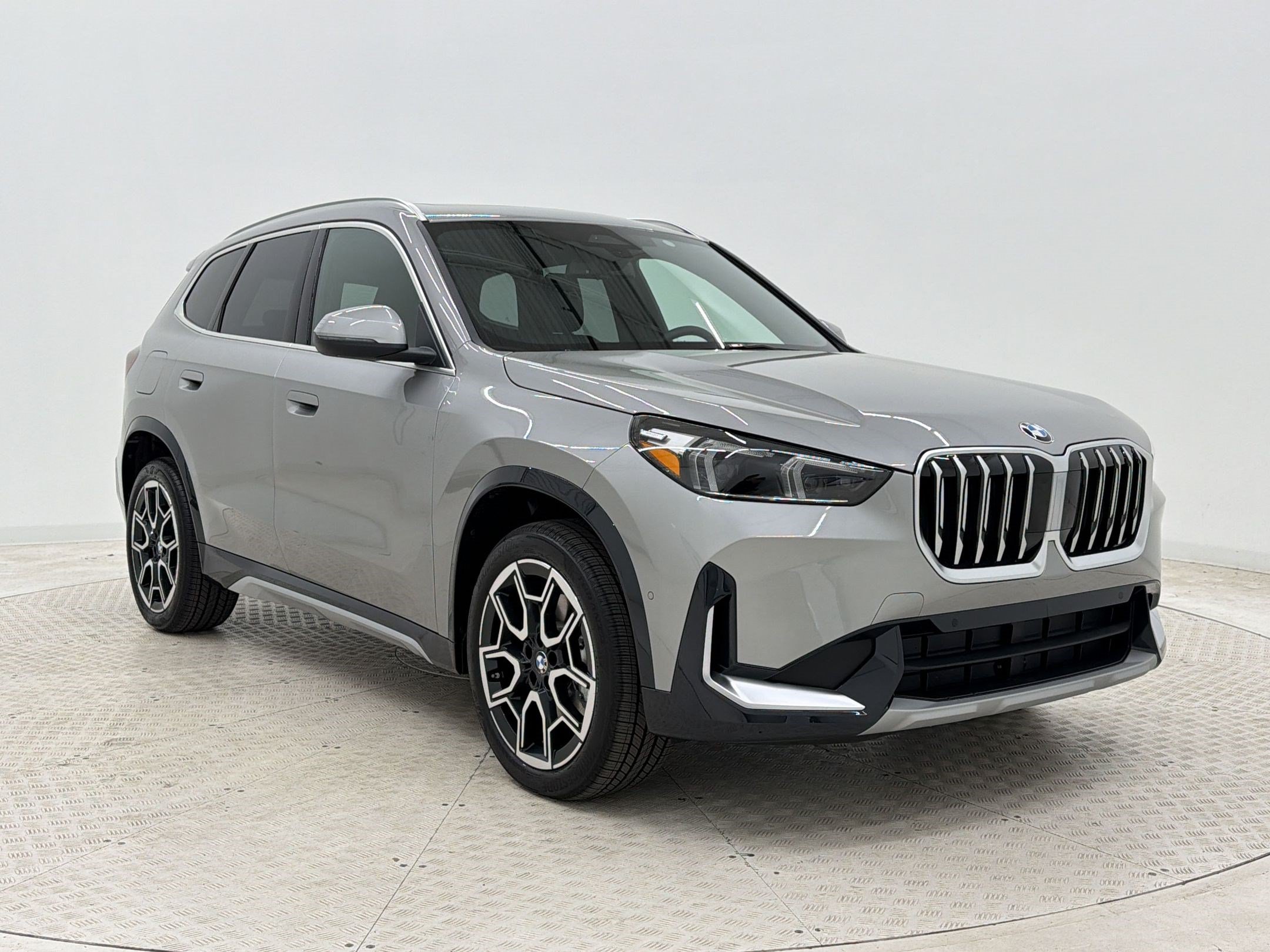 New 2026 BMW X1 xDrive28i w/ Convenience Package AWD/4WD image 7
