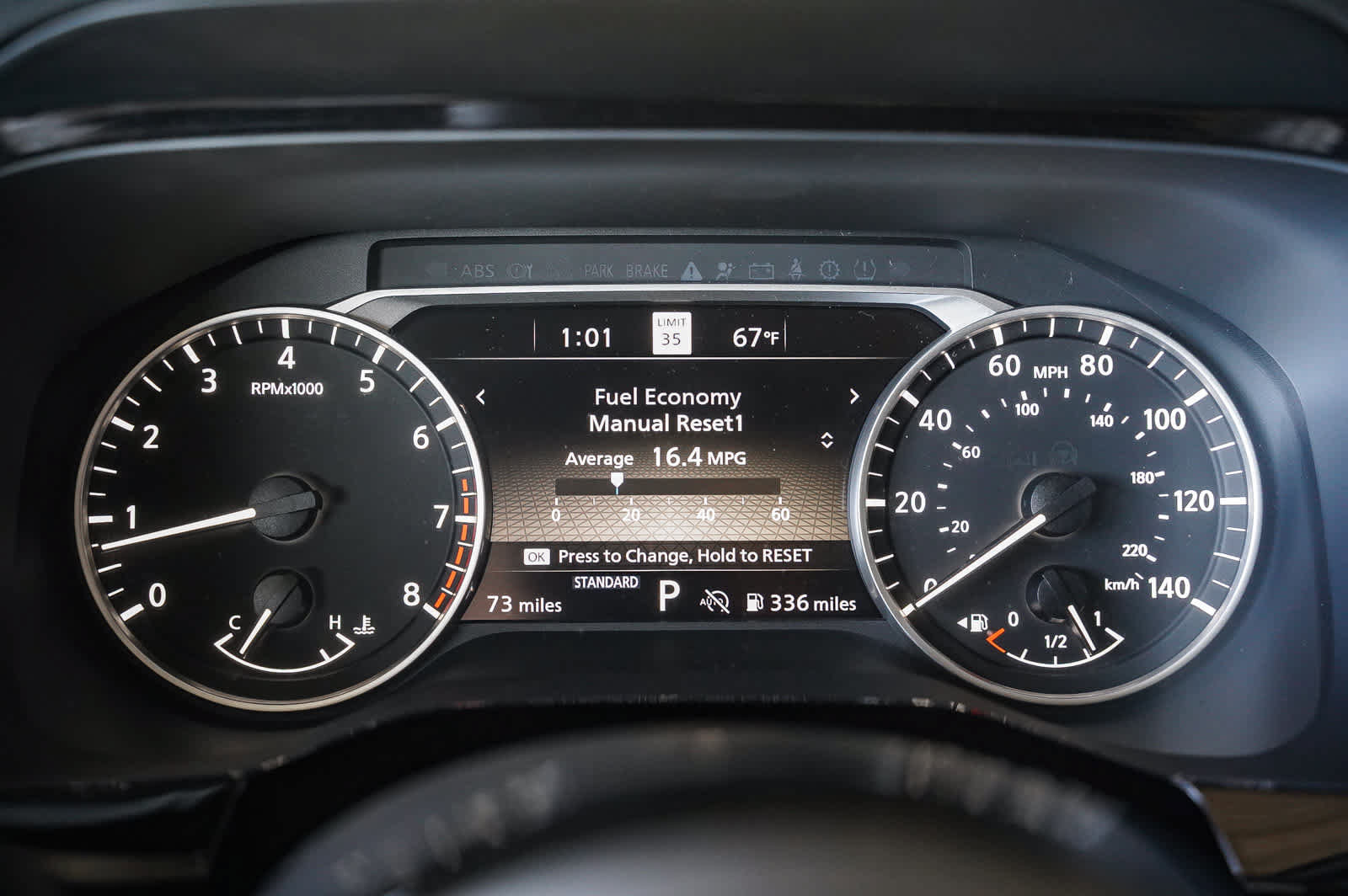 Used 2025 Nissan Pathfinder SL FWD image 26