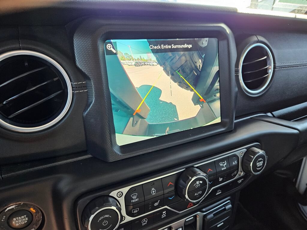 Used 2020 Jeep Gladiator Overland AWD/4WD image 26