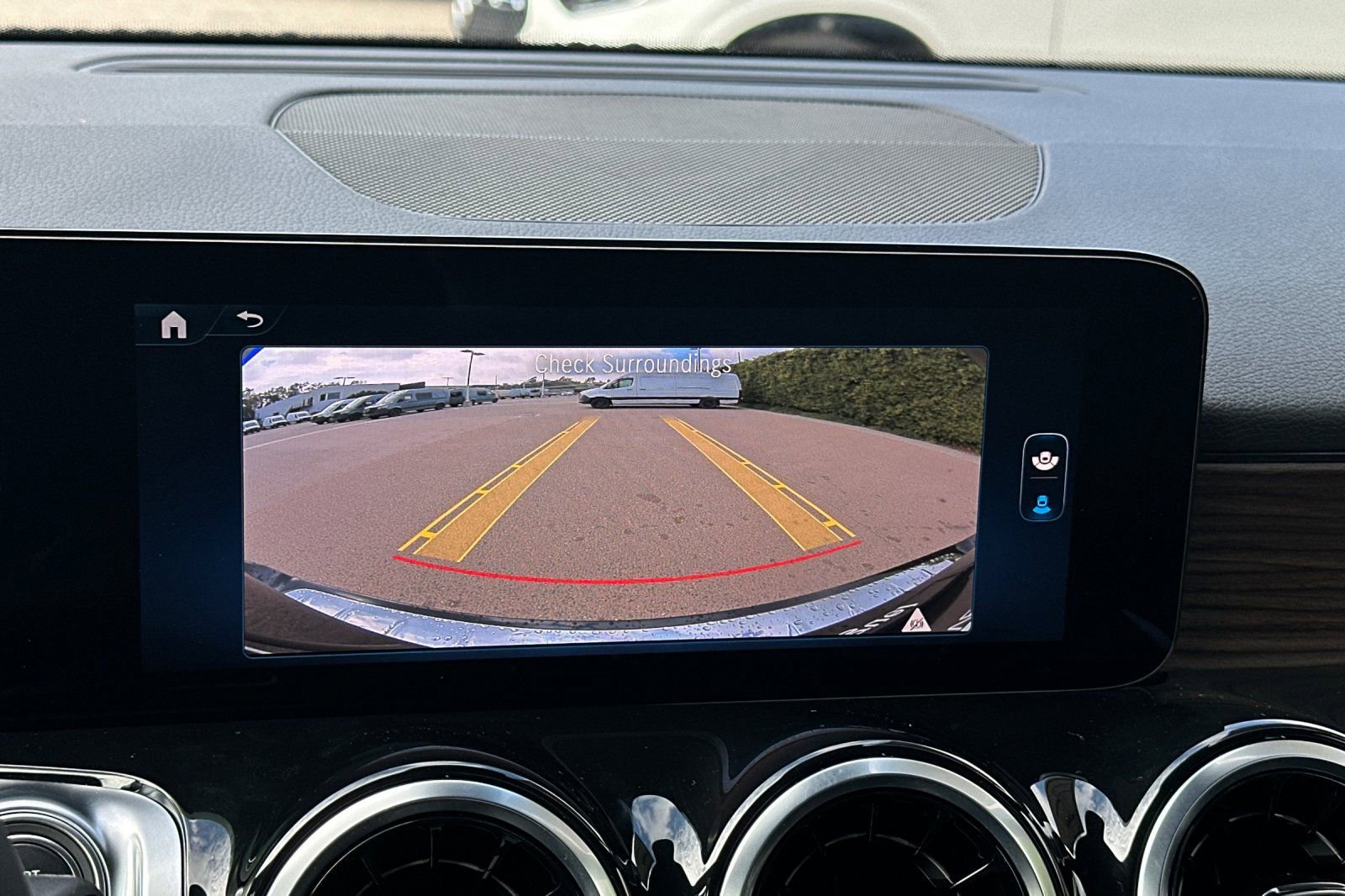 New 2026 Mercedes-Benz GLB 250 image 16