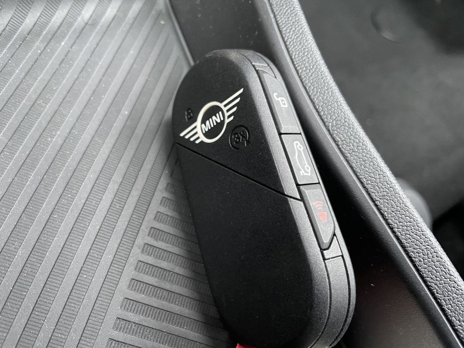 Used 2025 MINI Cooper S image 30