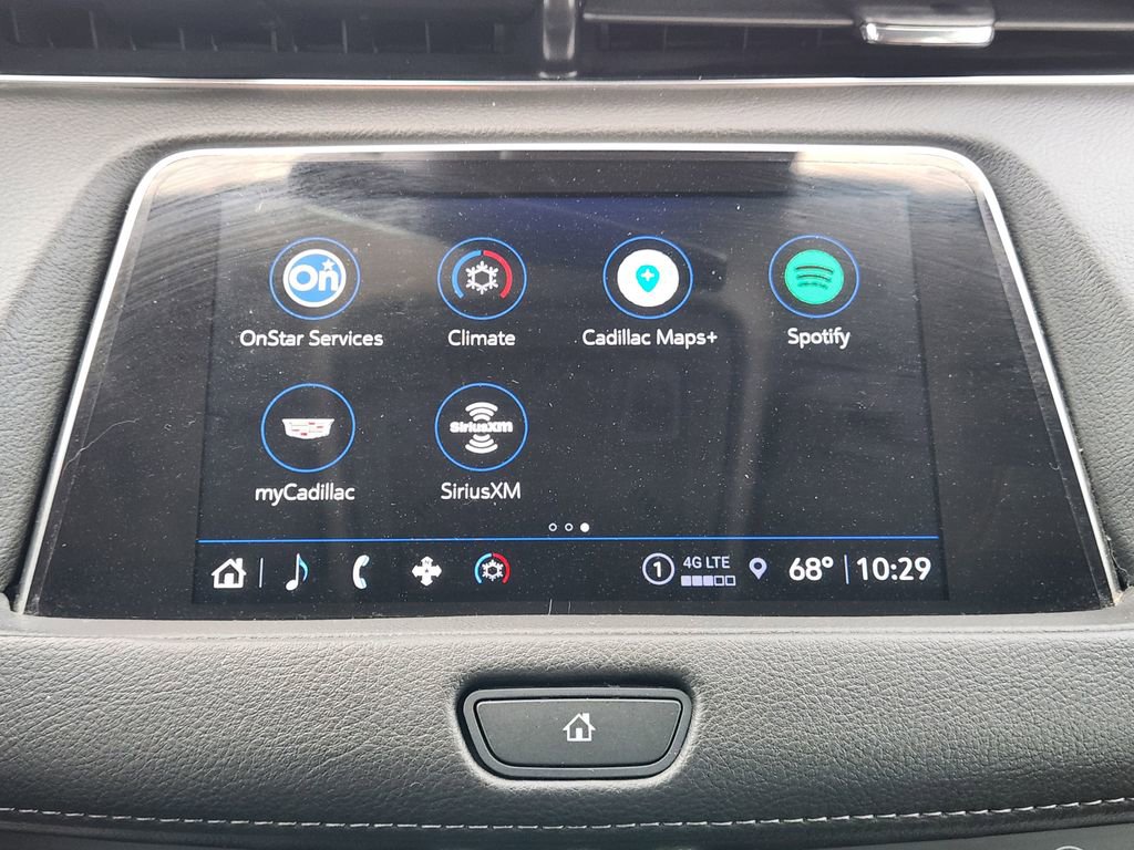 Certified 2023 Cadillac XT4 Premium Luxury w/ Cold Weather Package image 19