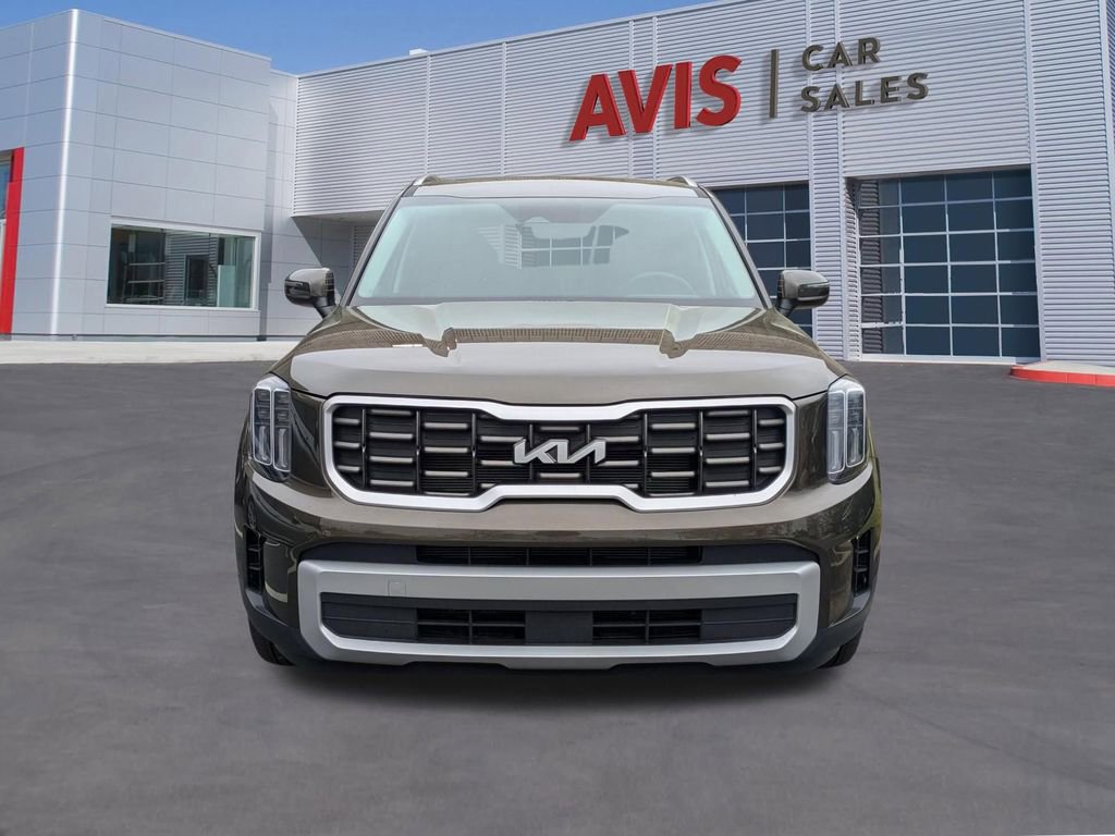 Used 2025 Kia Telluride S image 2
