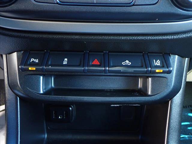 Used 2019 Chevrolet Colorado LT w/ Safety Package image 18