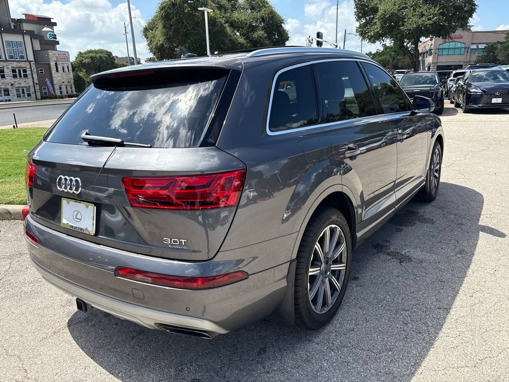 Used 2018 Audi Q7 3.0T Premium Plus w/ Premium Plus Package AWD/4WD image 5