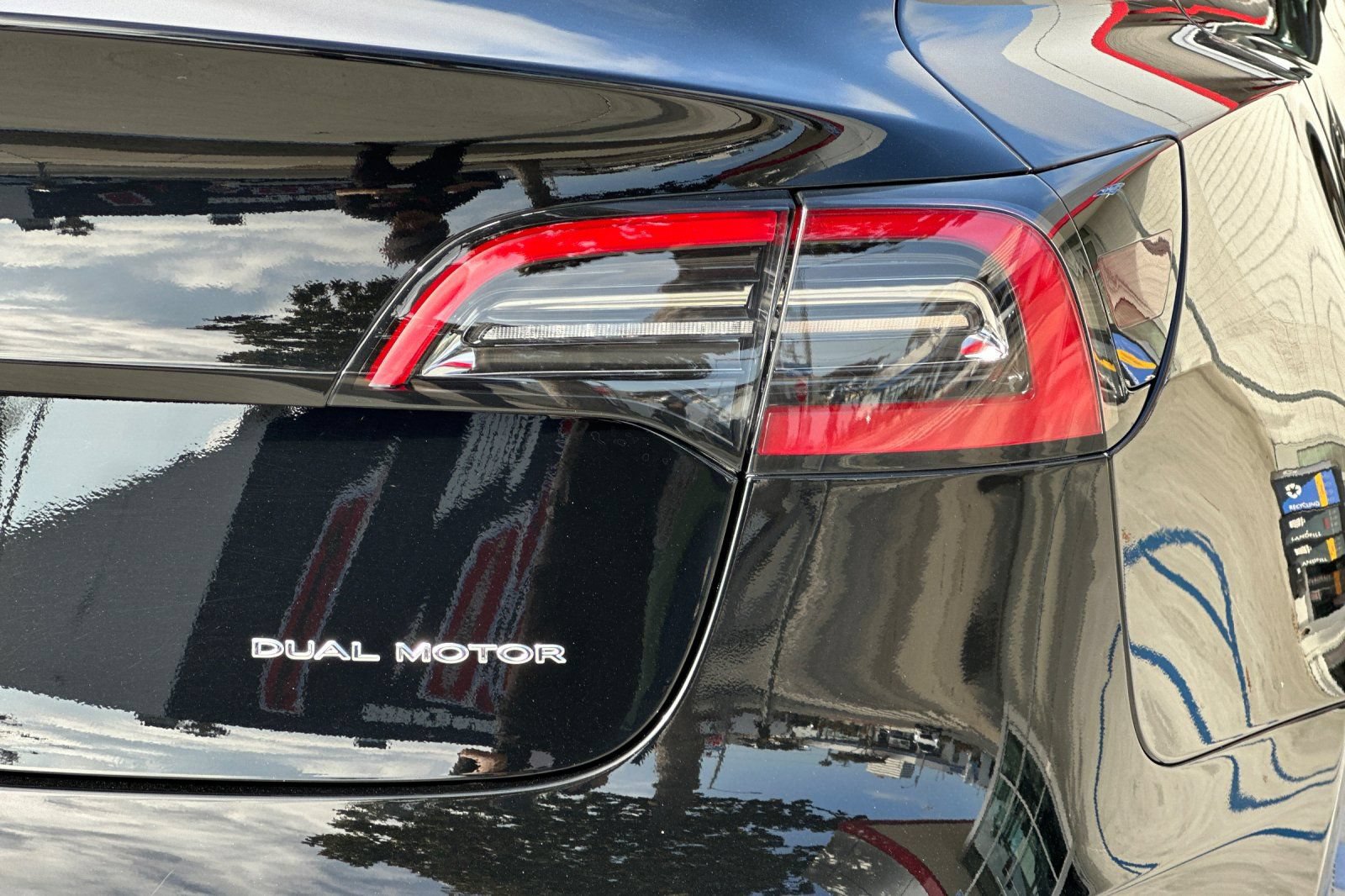 Used 2023 Tesla Model 3 Long Range AWD/4WD image 26